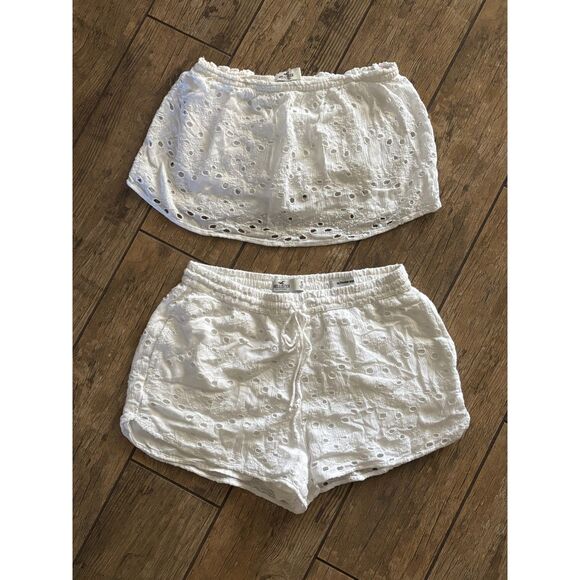 Hollister Pants - White Hollister 2 pc Bandeau Tube Top Shorts Set Cropped Small S High Waist